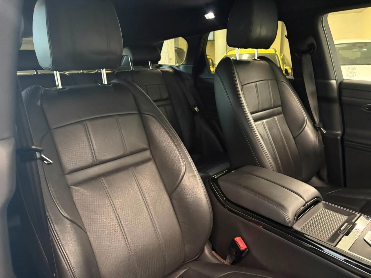 Land Rover Range Rover Evoque 2.0d i4 mhev R-Dynamic awd 150cv auto