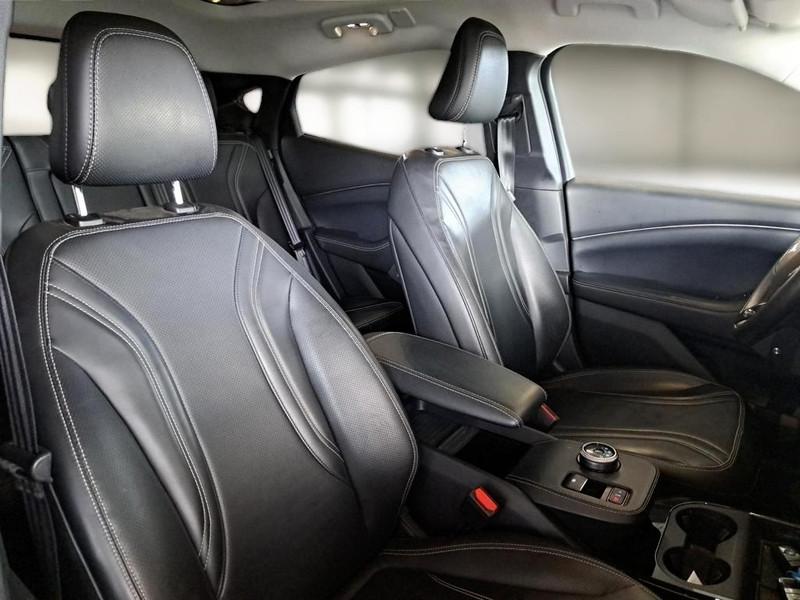 FORD MUSTANG MACH-E 136 CV EXTENDED RANGE SUV