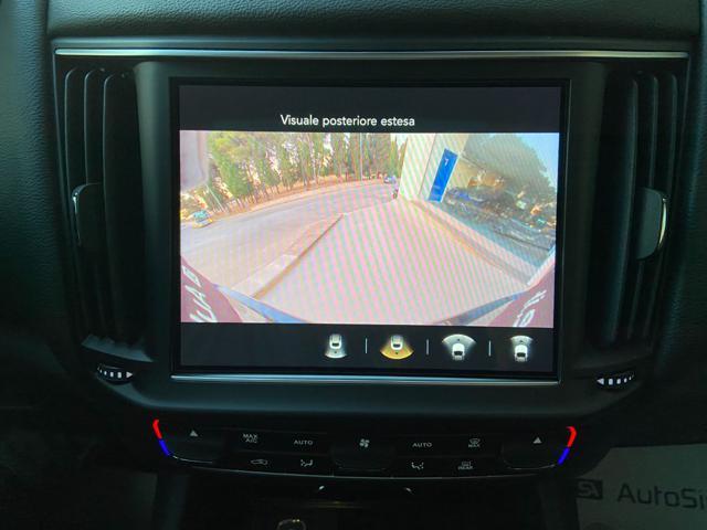 MASERATI Levante MHEV 330 CV AWD GT ULTIMA TETTO APR/PAN.