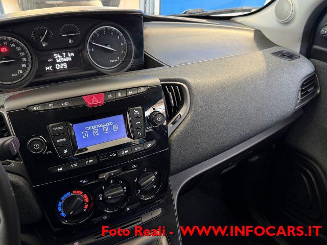 LANCIA Ypsilon Hybrid 1.0 FireFly 70 cv - PROMO