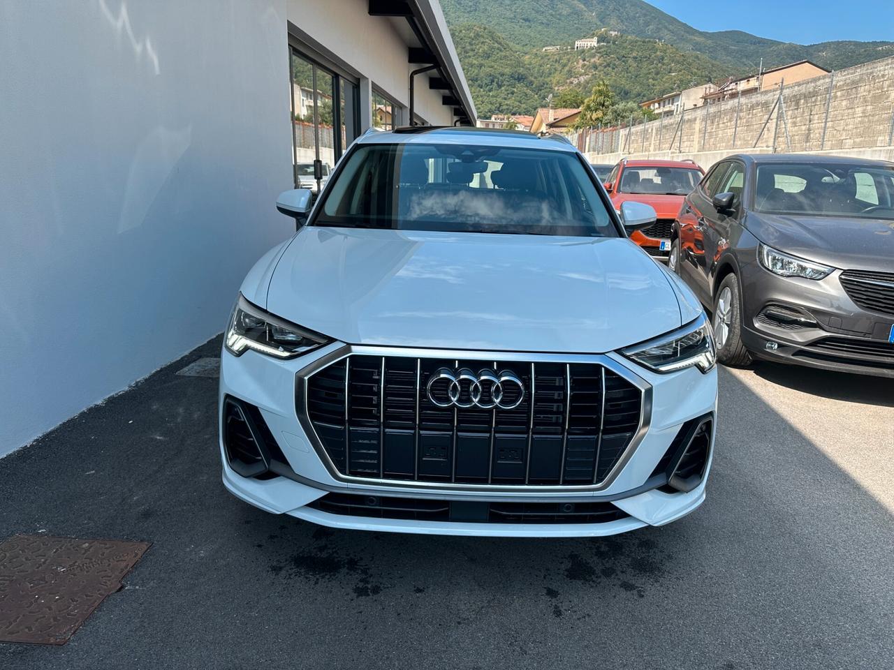 Audi Q3 35 TDI S tronic S line edition