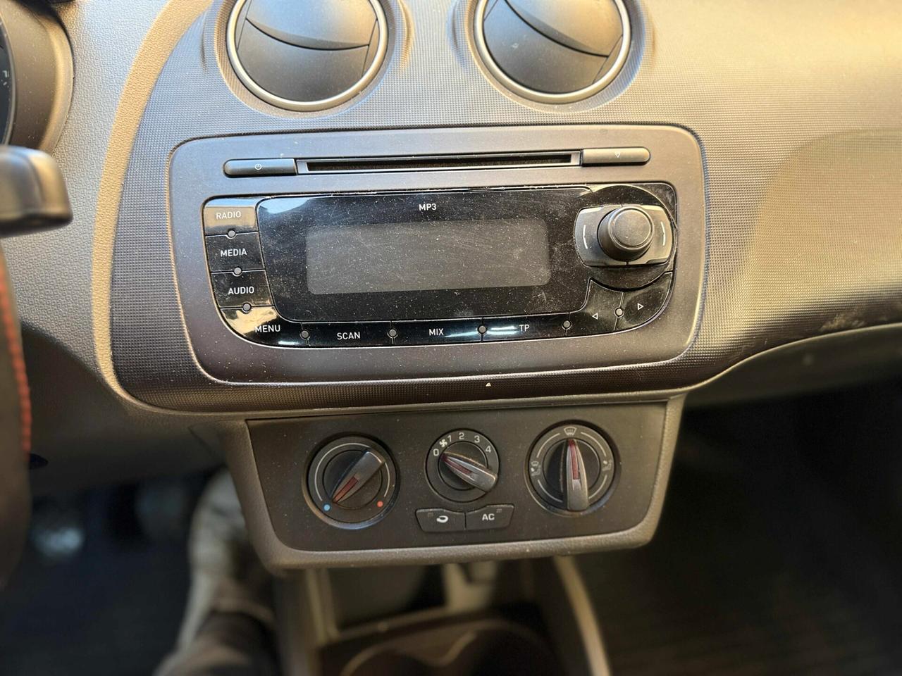 Seat Ibiza 1.4 TDI DPF 5p. Style