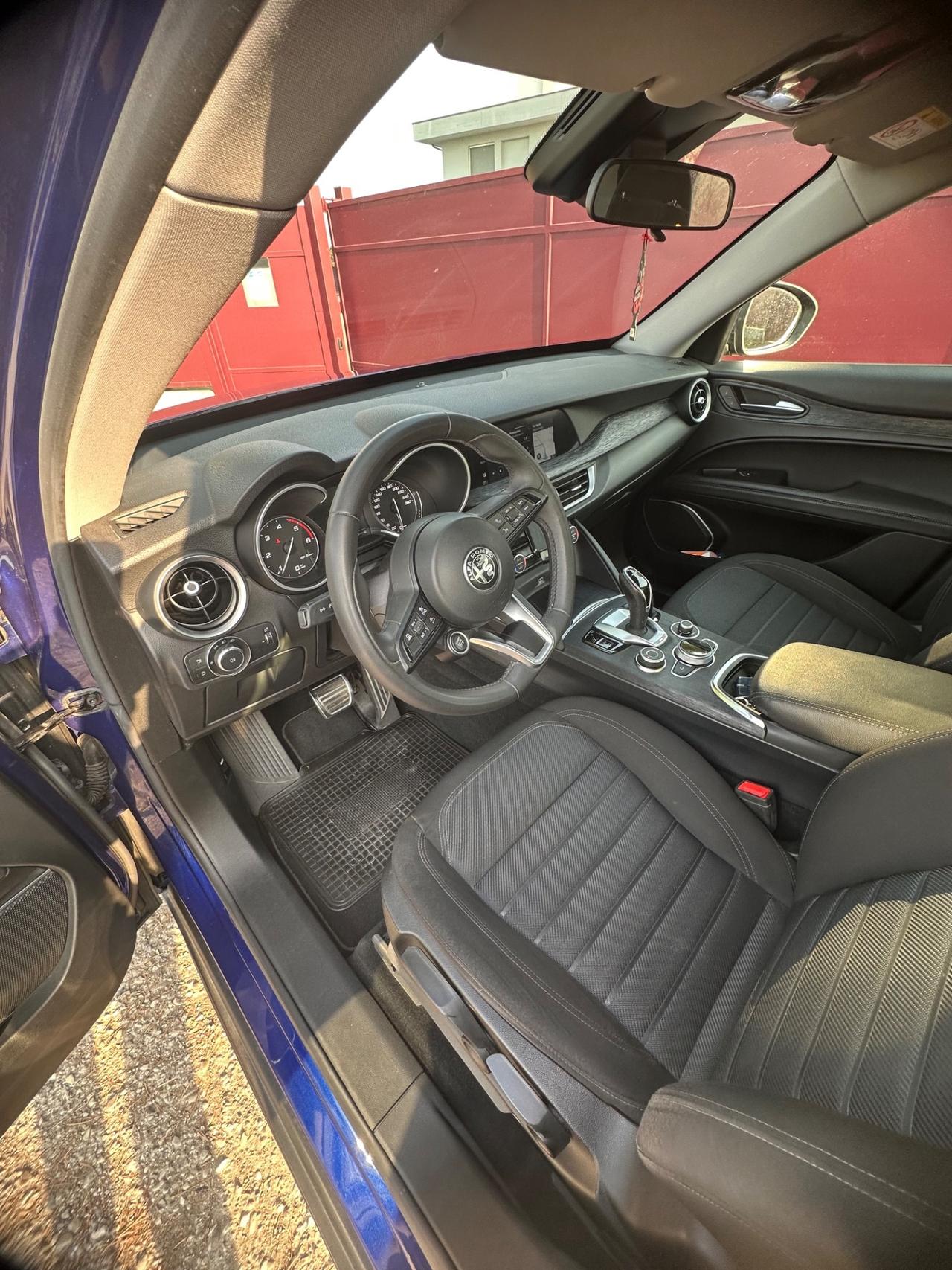 Alfa Romeo Stelvio 2.2 Turbodiesel 190 CV AT8 Q4 Business