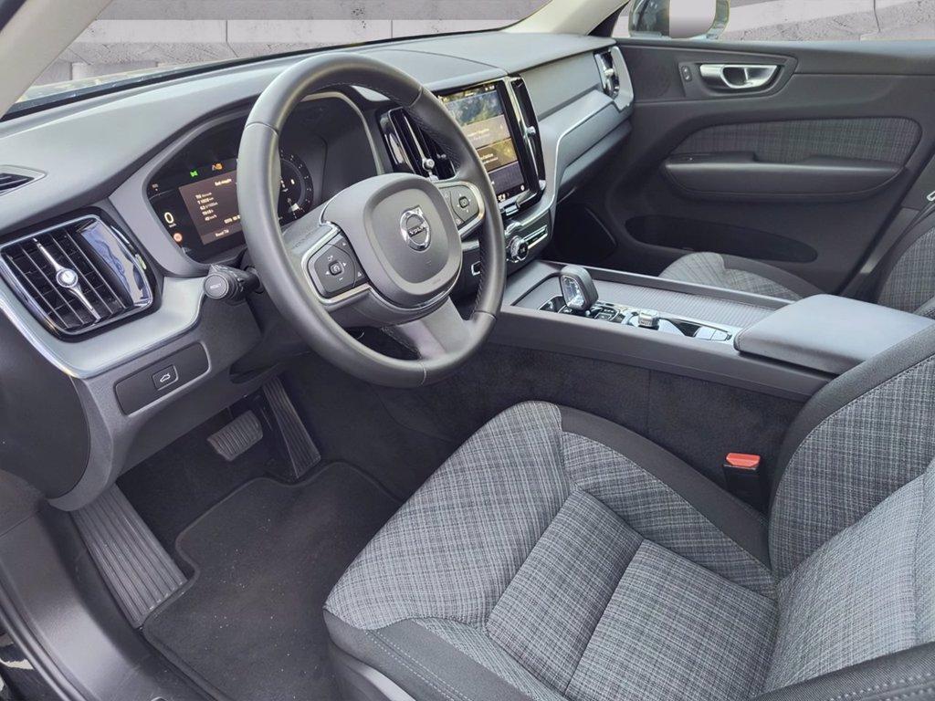 VOLVO XC60 2.0 b4 Core auto del 2023