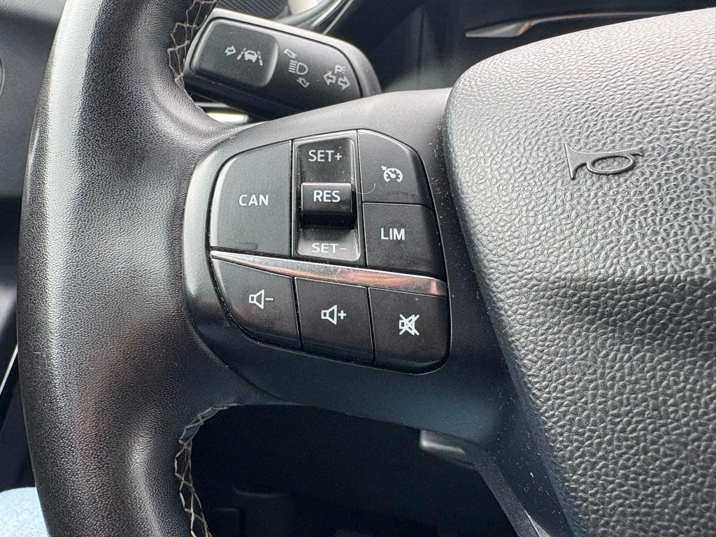 Ford Puma 1.0 IBRIDO/BENZ 125 CV Titanium