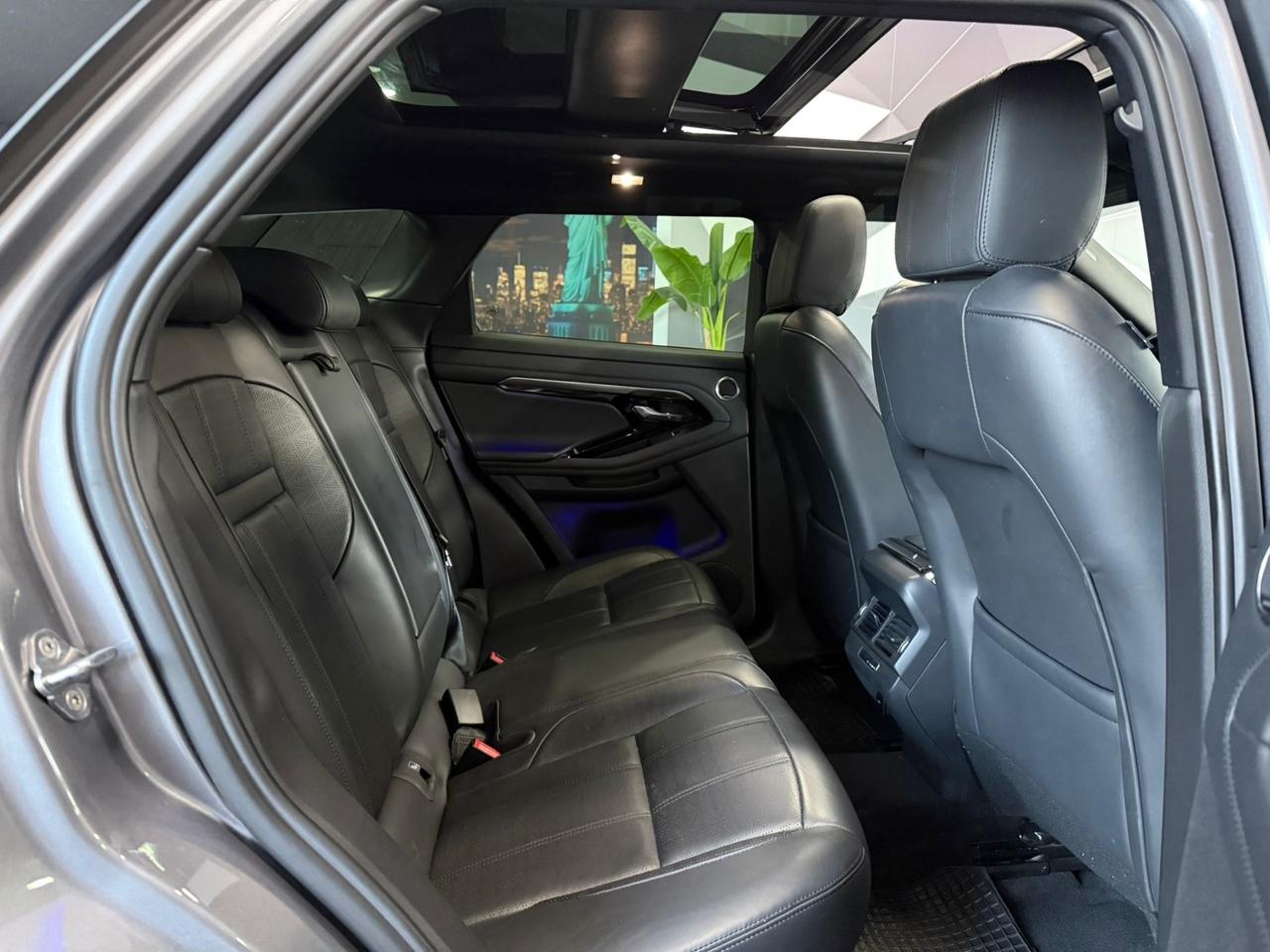 Range Rover Evoque 2.0D I4 204 CV R-Dynamic TETTO APRIBILE