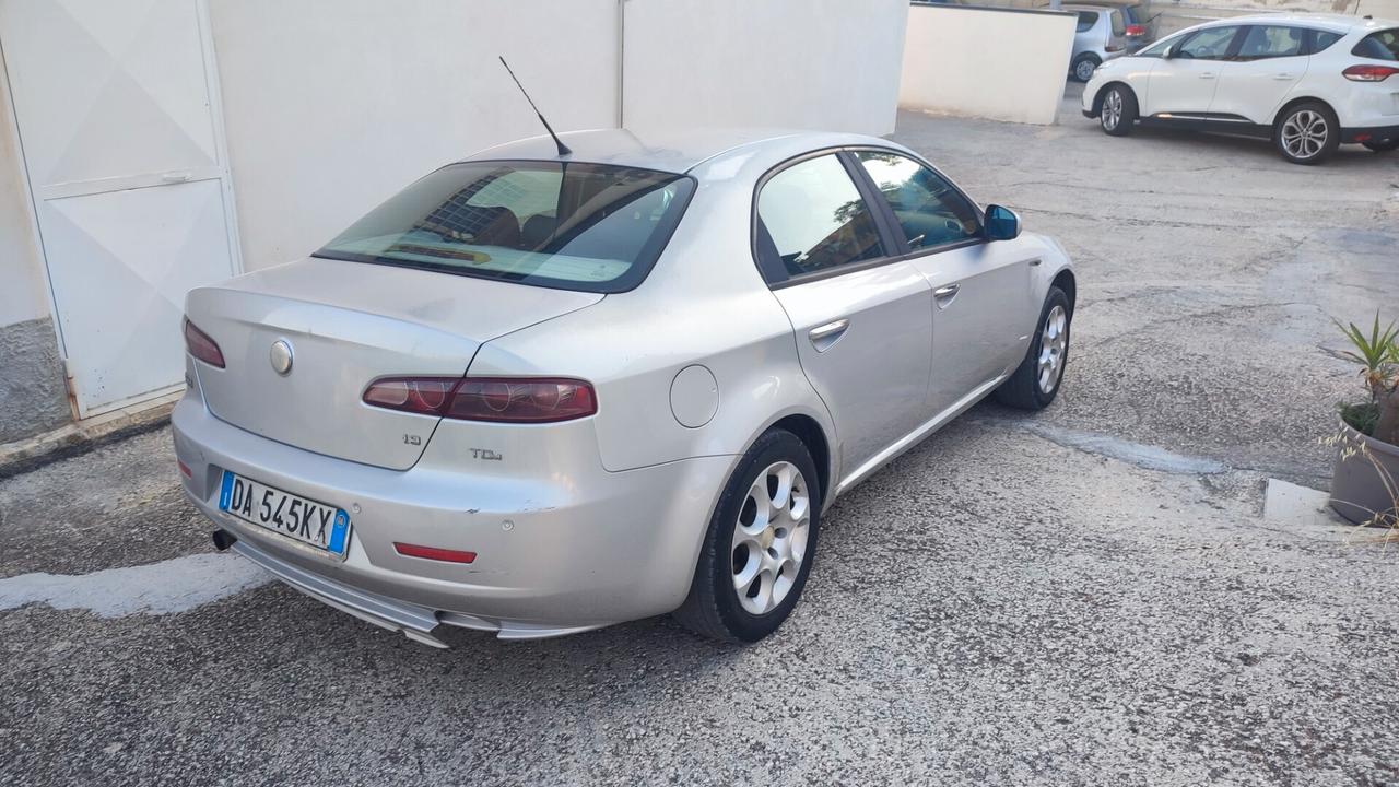 ALFA ROMEO 159