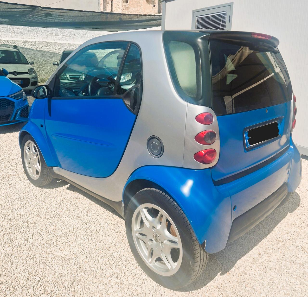 Smart ForTwo 700 coupé pure (37 kW)