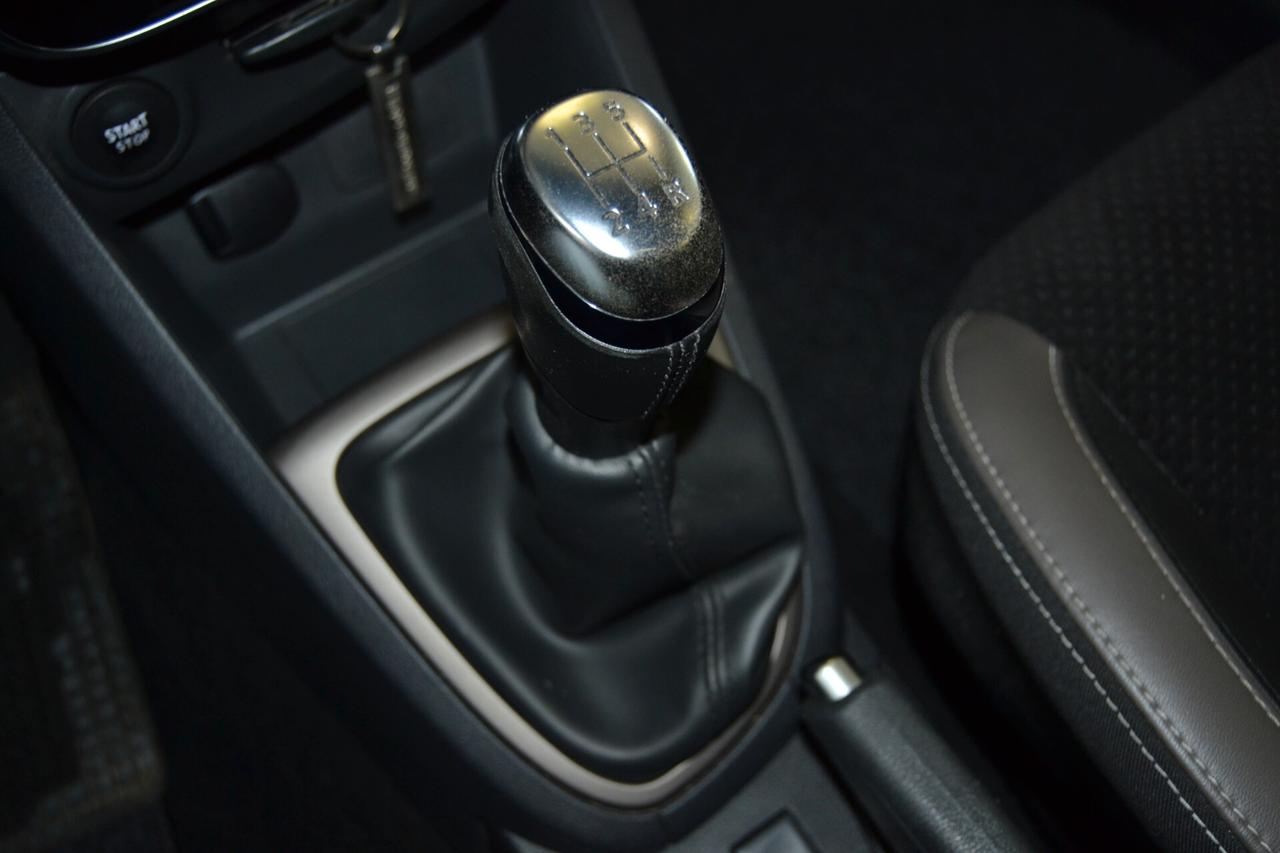 Renault Clio 1.5 dCi 75 CV Intens Navi/Xenon/Cruise/T.cam