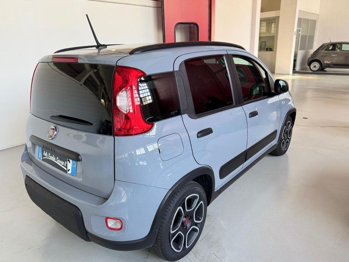 FIAT - Panda - 1.0 FireFly S&S Hybrid Sport