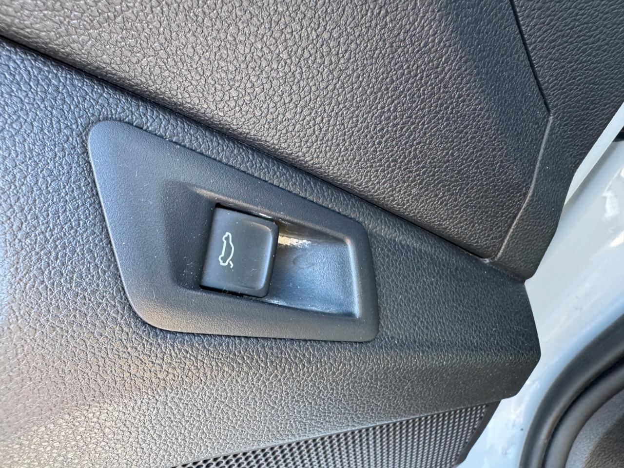 R LINE VW T-ROC 2.0 TDI 150CV 4MOTION DSG 2019