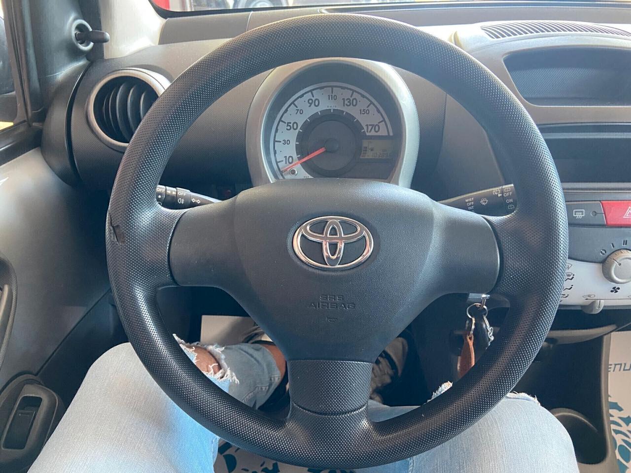 Toyota Aygo 1.0 BENZINA 103.000KM FINANZIABILE