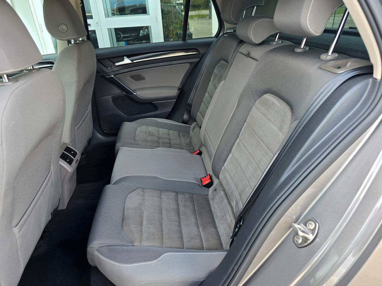 Vw Golf 2.0 TDI DSG 5p. 150cv Highline BMT