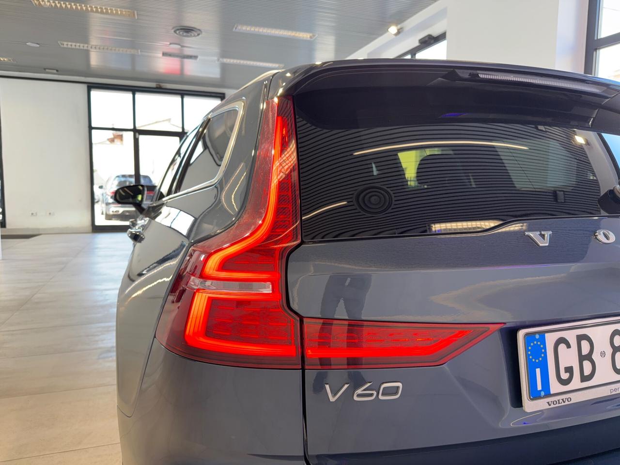 Volvo V60 D3 Geartronic R-design IVA DETRAIBILE