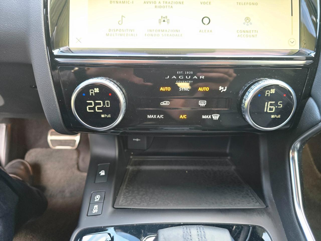 Jaguar E-Pace 2.0D 4x4 163 CV R-Dynamic - 2022