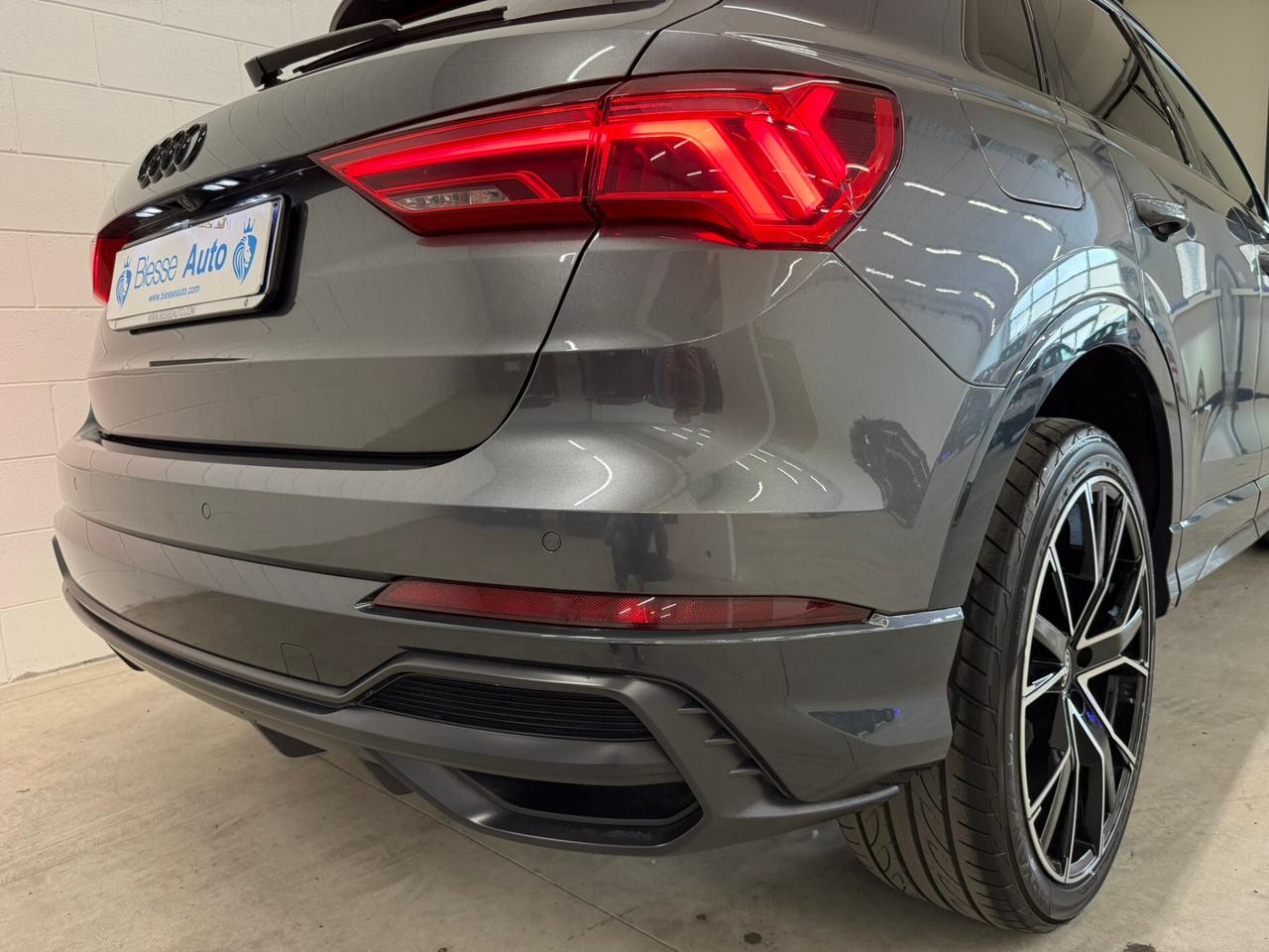 Audi Q3 45 TFSIe S-Tronic S-Line Edition