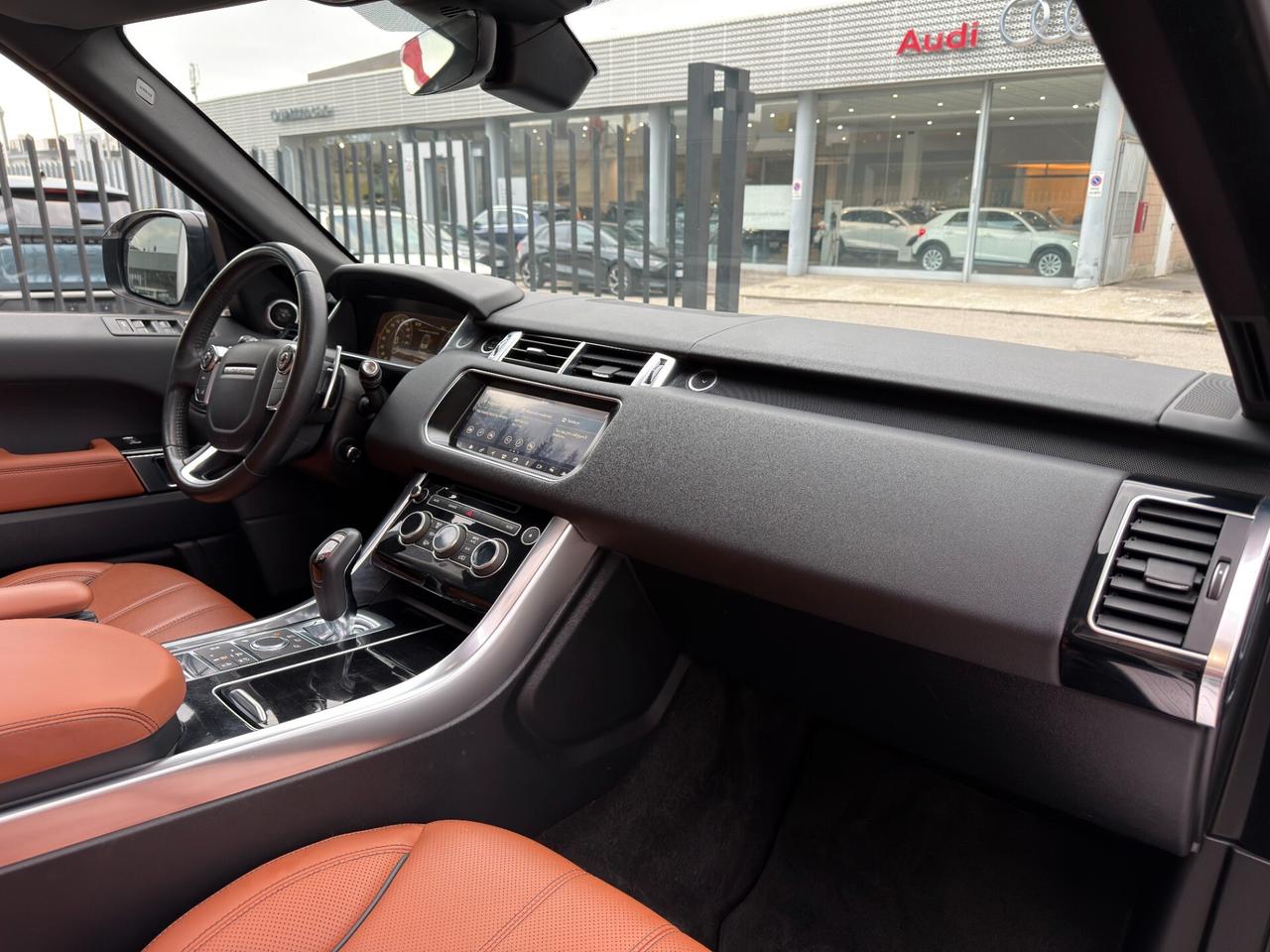 Land Rover Range Sport 3.0 TDV6 HSE Dynamic