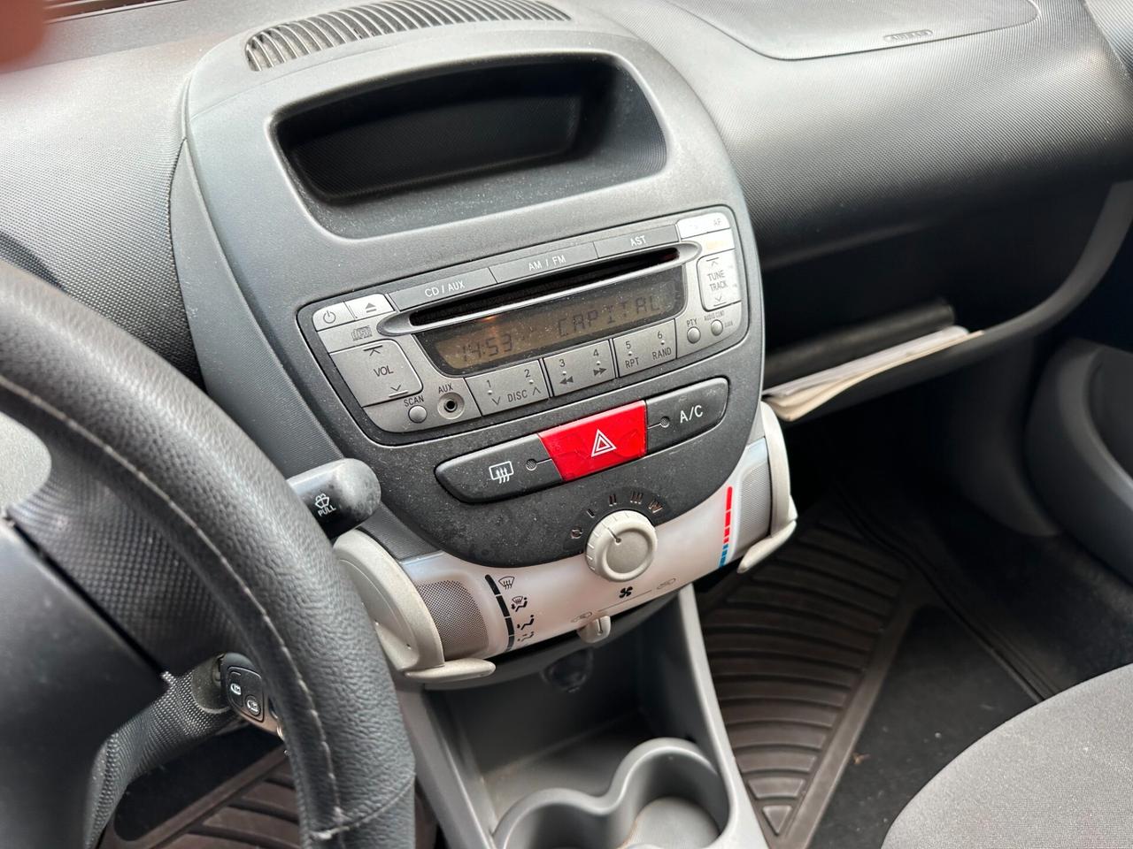 Toyota Aygo 1.0 Neopatentati (12 Rate)