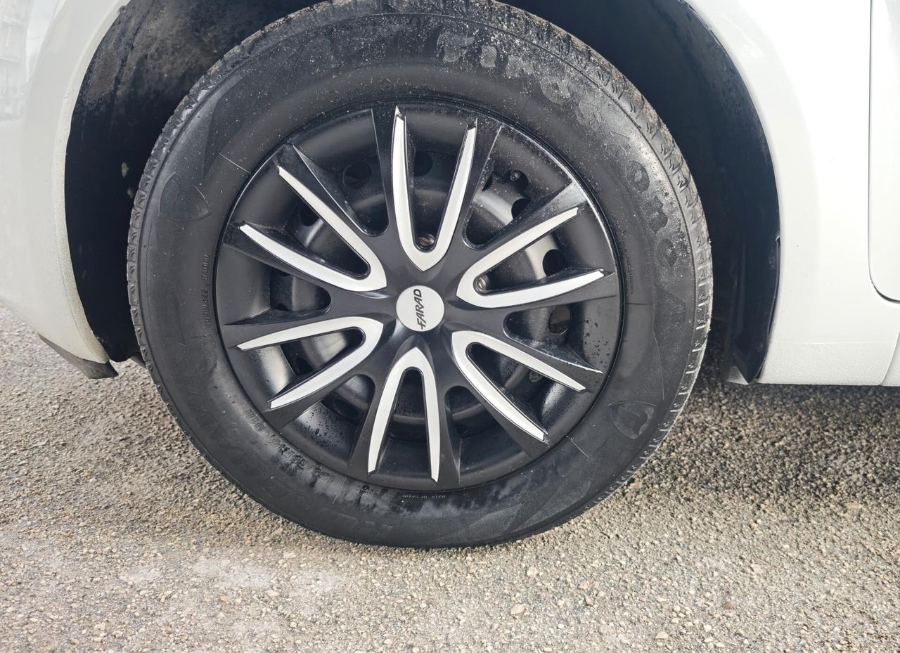 PERFETTA Kia venga 1.4benz 90 CV tetto apribile