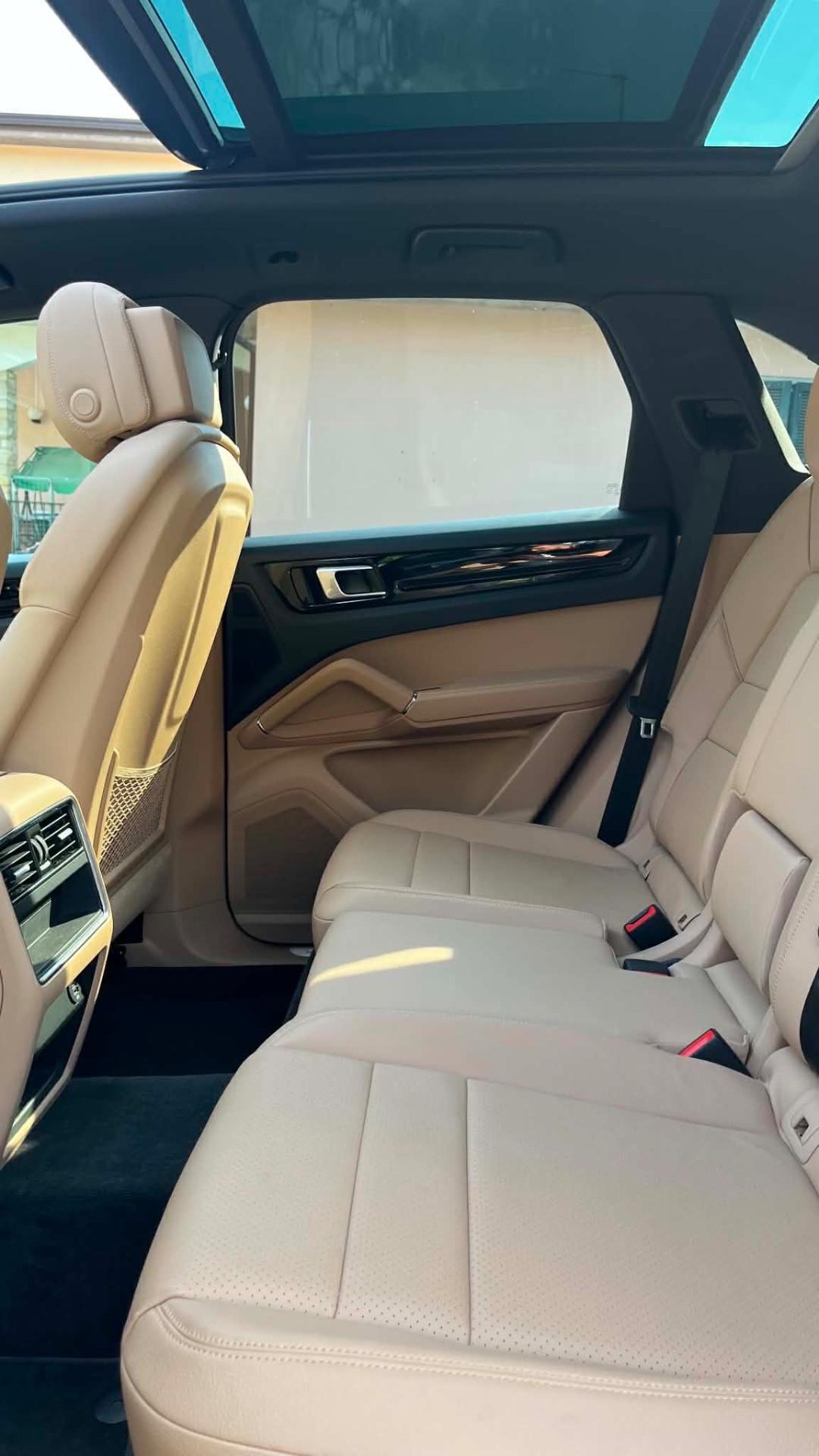 Porsche CAYENNE 3.0 V6 PANO BOSE KMCERT UNICOPR
