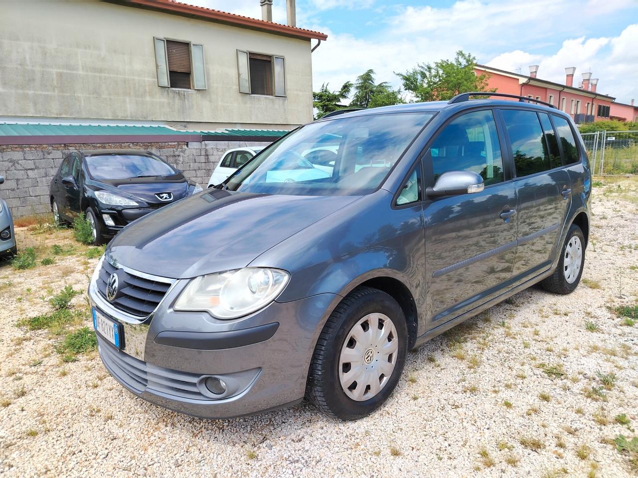 Volkswagen Touran 2.0 Trendline Ecofuel