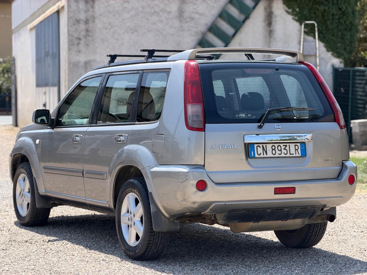 Nissan X-Trail 2.2 dCi Elegance