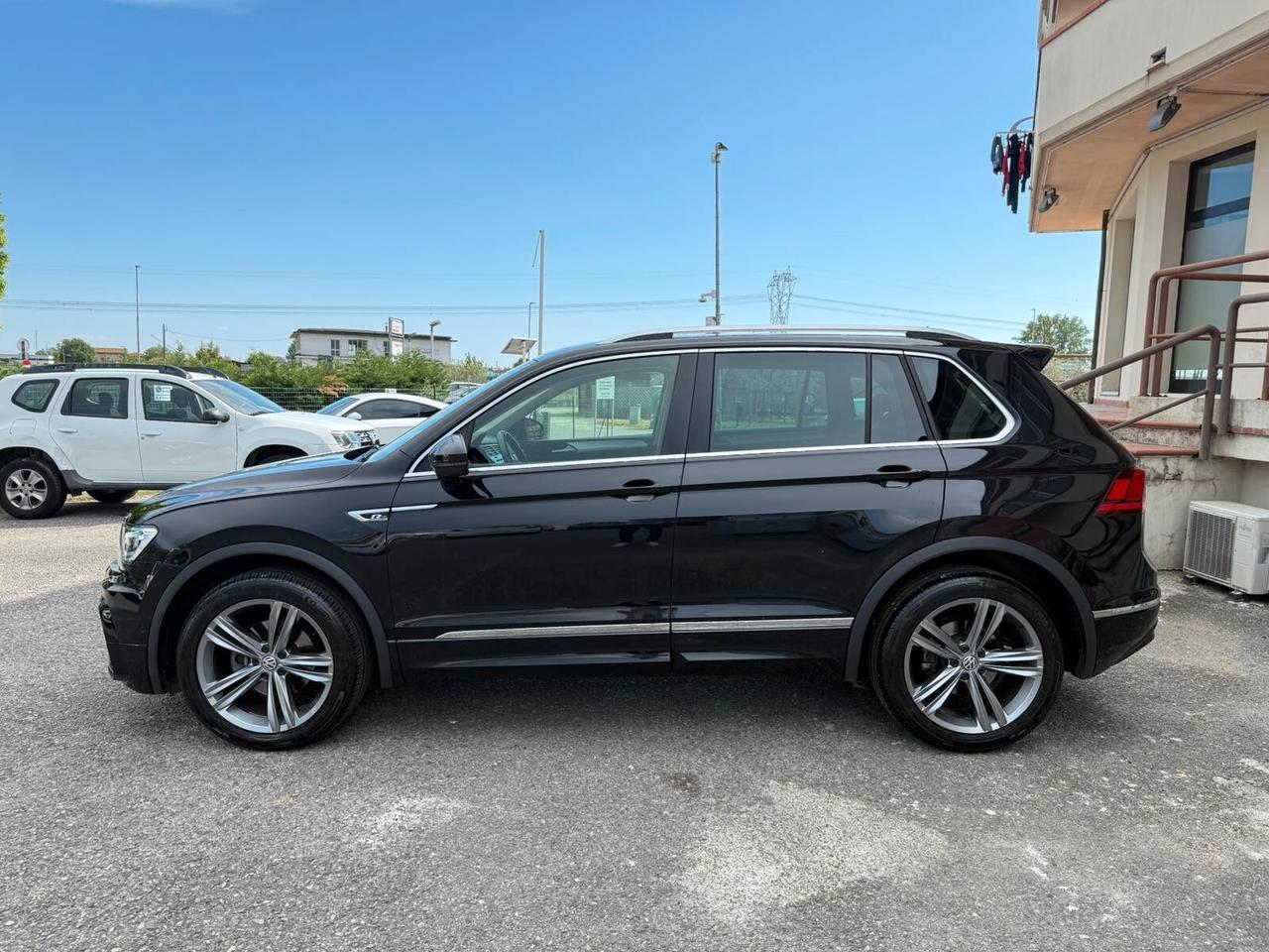 Volkswagen Tiguan 2.0 TDI SCR DSG 4MOTION Sport BMT