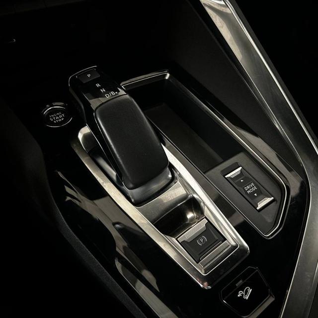 PEUGEOT 3008 Hybrid4 300 e-EAT8 GT Pack TETTO APRIBILE