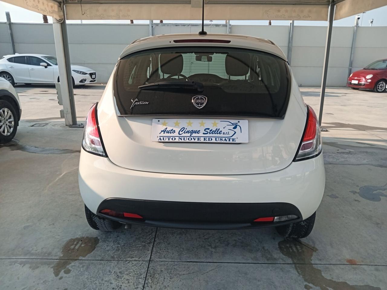 Ypsilon 1.2 C.V 69 PER NEO PATENTATI COME NUOVA