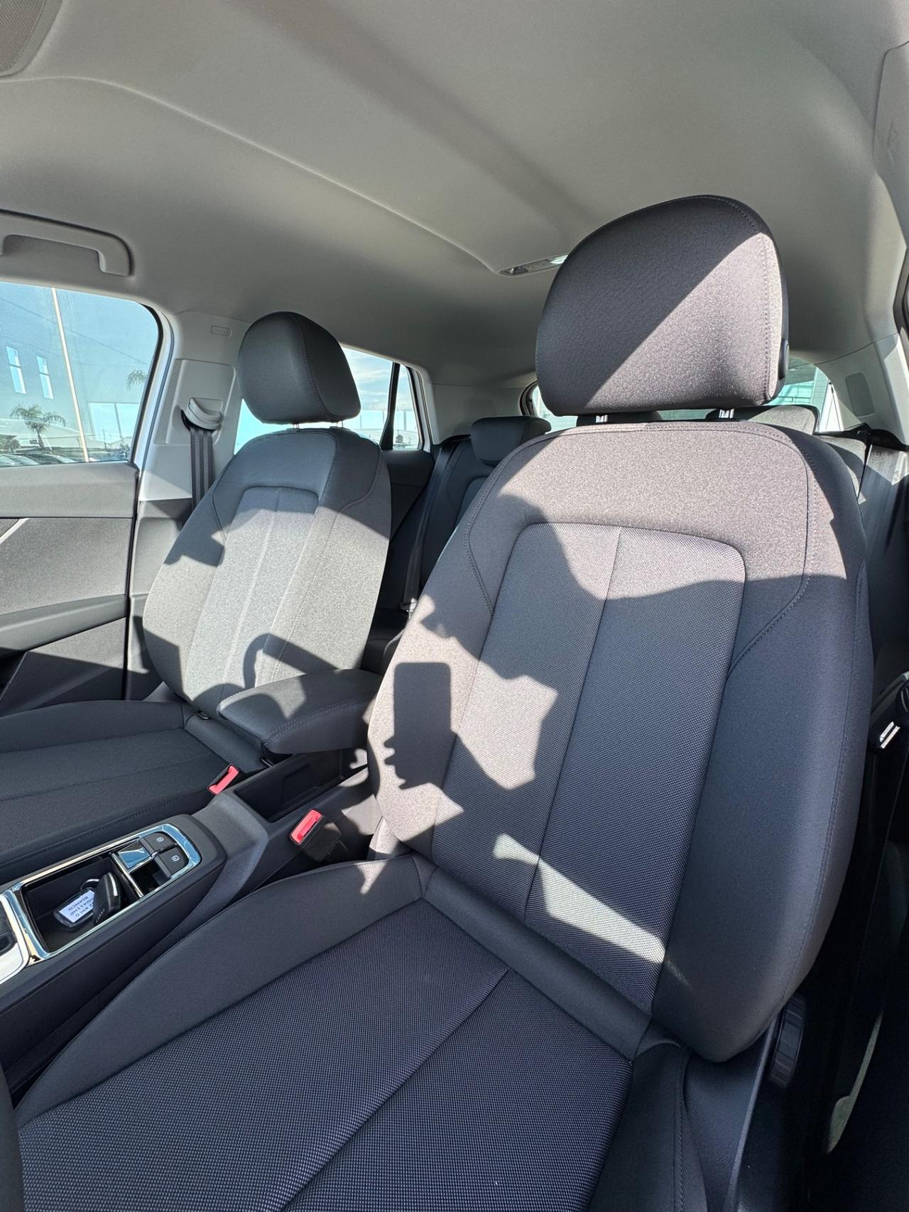 Audi Q2 35 1.5 150CV tfsi Business Advanced Stronic - possibilità noleggio no scoring