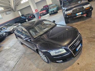 Audi A8 L 6.0 W12 quattro tiptronic