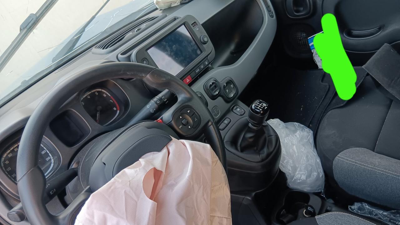 Fiat Panda incidentata sinistrata mondialcars 022