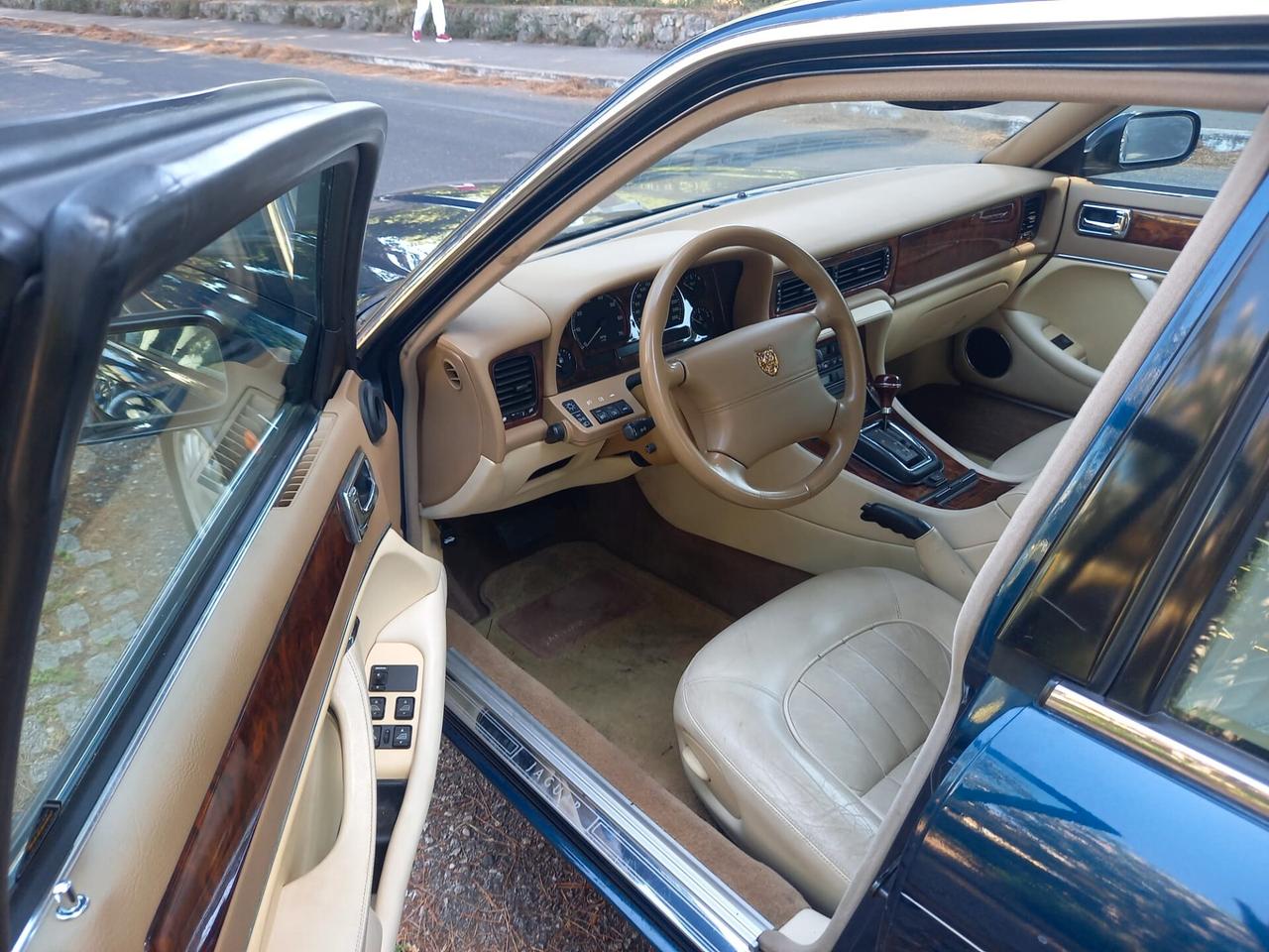 Jaguar Xj6 4.0 benzina 85.000 iscritta ASI