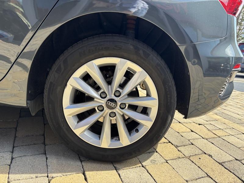 Audi A3 Sportback 30 2.0 tdi Business LED-NAVI-16"