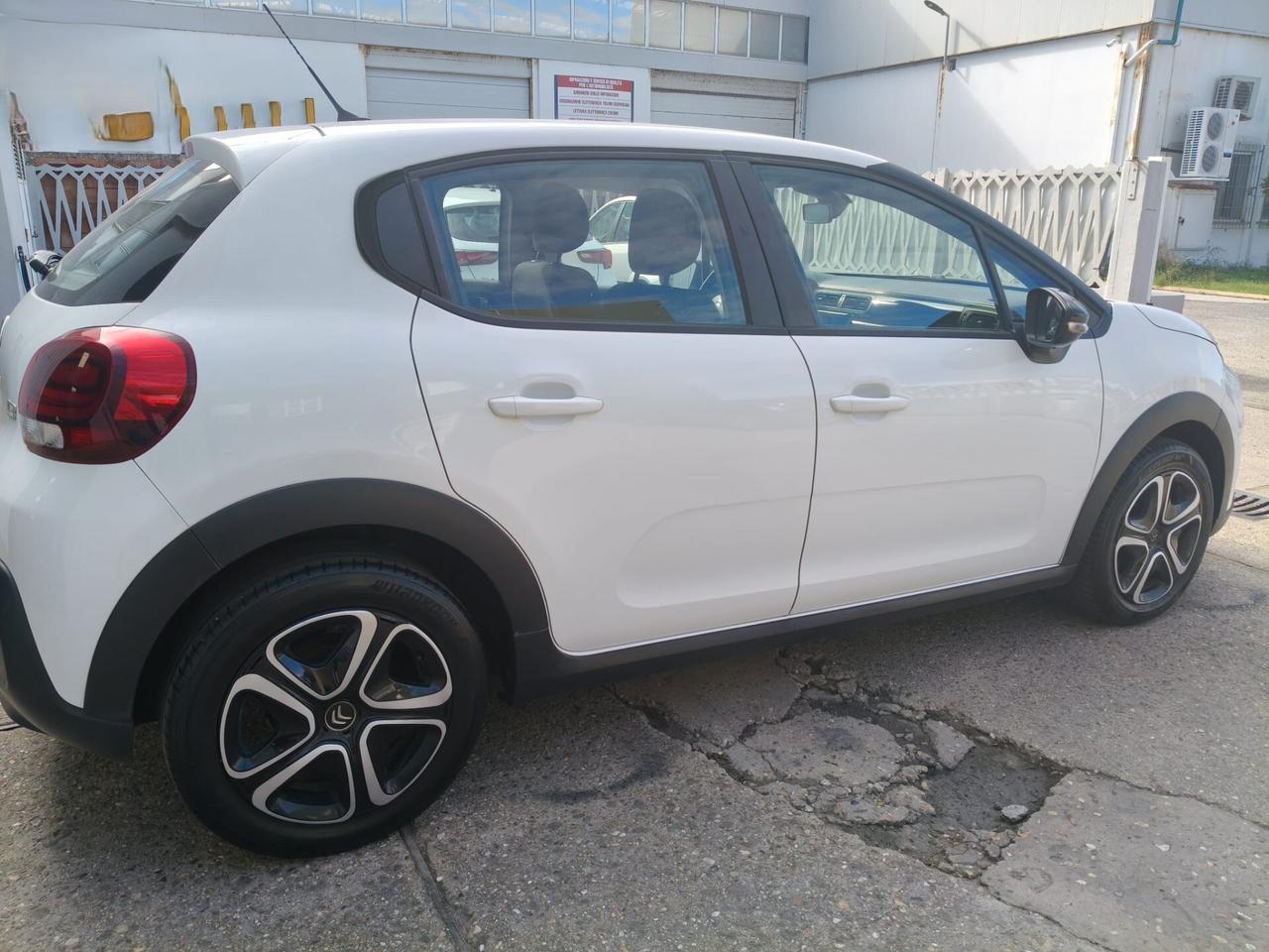 Citroen C3 1.2 85cv finanziabile con garanzia