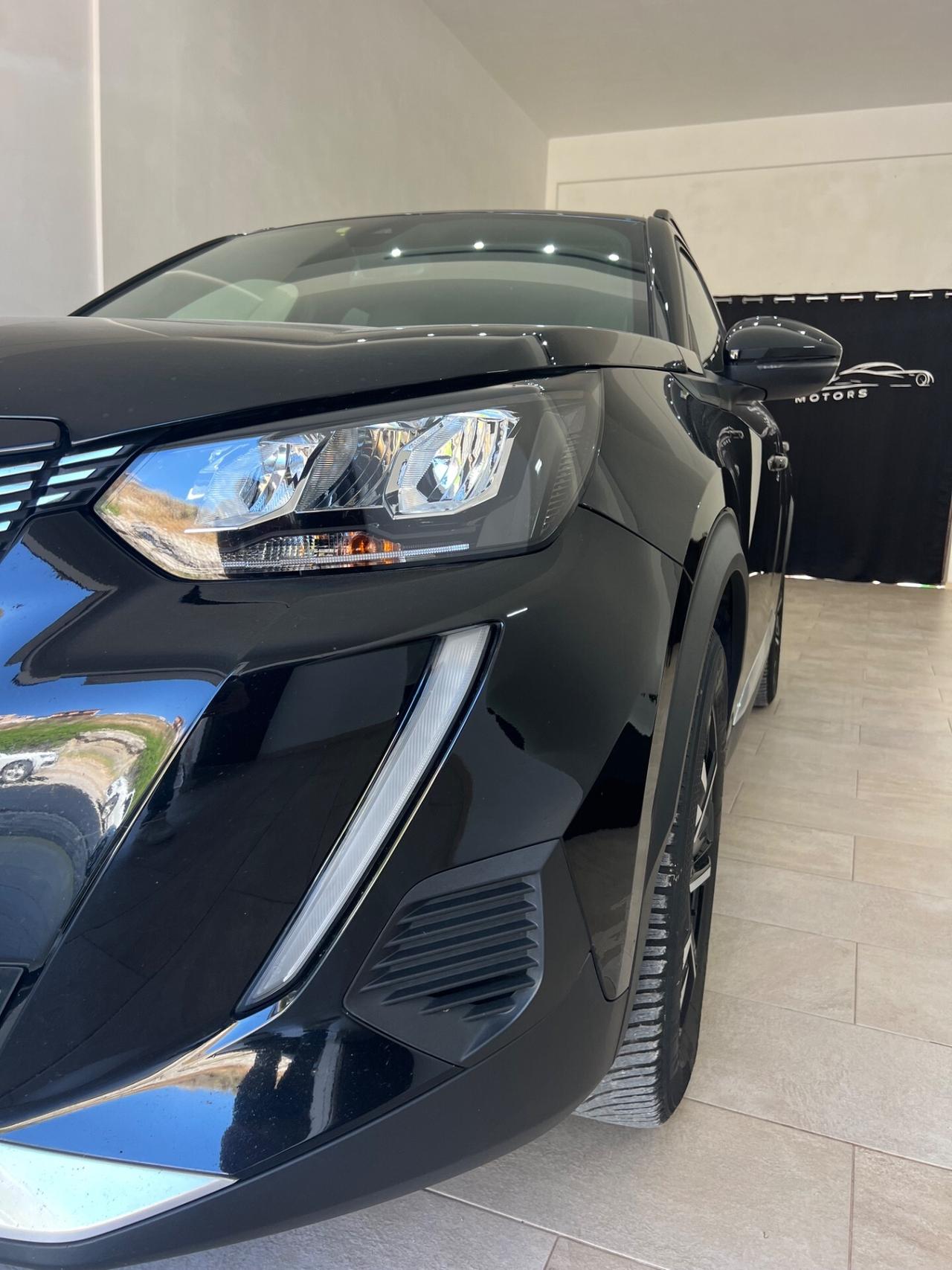 Peugeot 2008 BlueHDi 130 S&S EAT8 Allure Pack