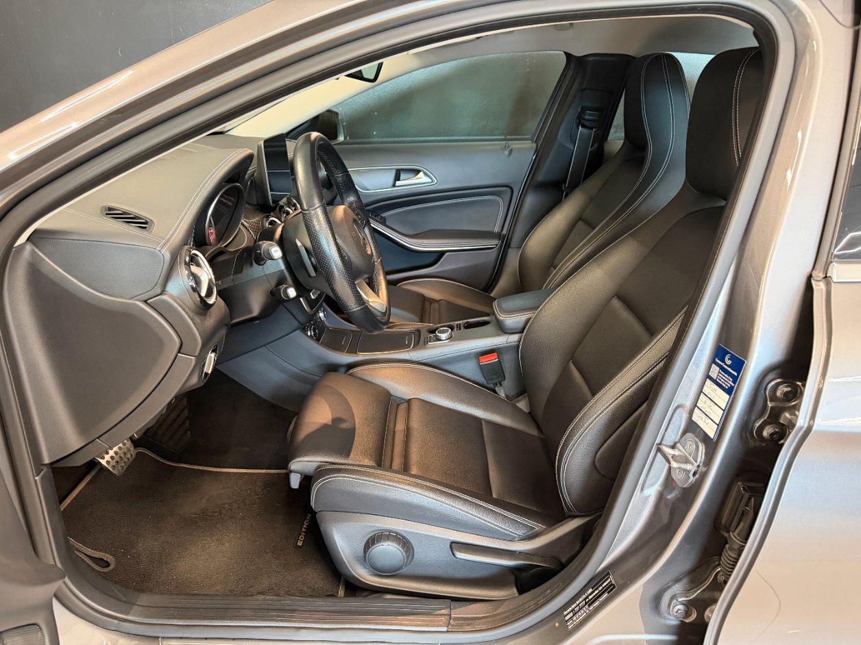 Mercedes GLA 200 Night Edition auto