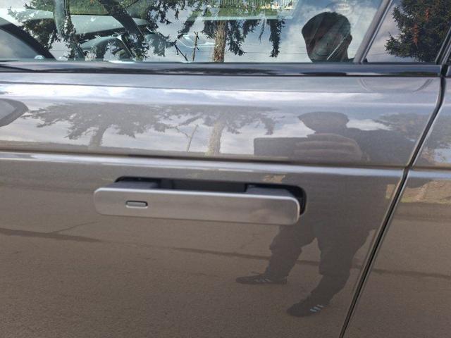 LAND ROVER Range Rover Velar 3.0 V6 SD6 300 CV R-Dynamic HSE