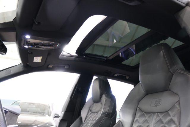 AUDI SQ8 TDI quattro tiptronic