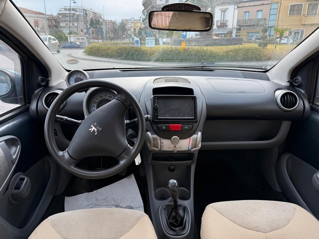 Peugeot 107 1.4 HDi 5p. Plaisir