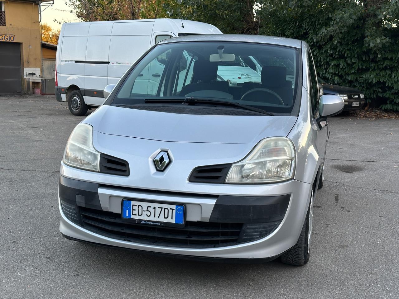 Renault Modus Grand 1.2 16V Dynamique