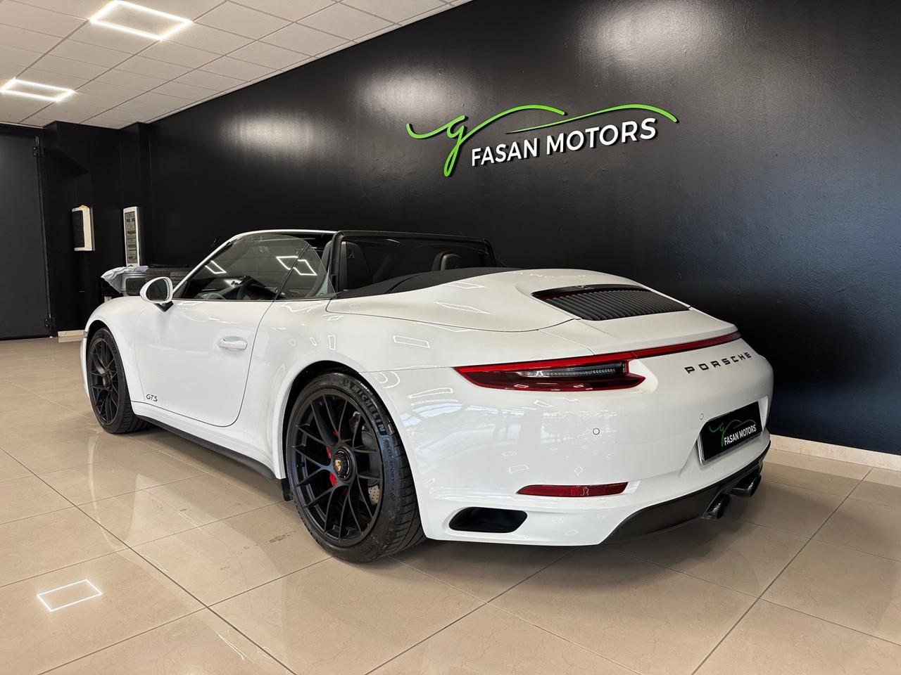 Porsche 911 Cabrio 3.0 Carrera 4 GTS auto
