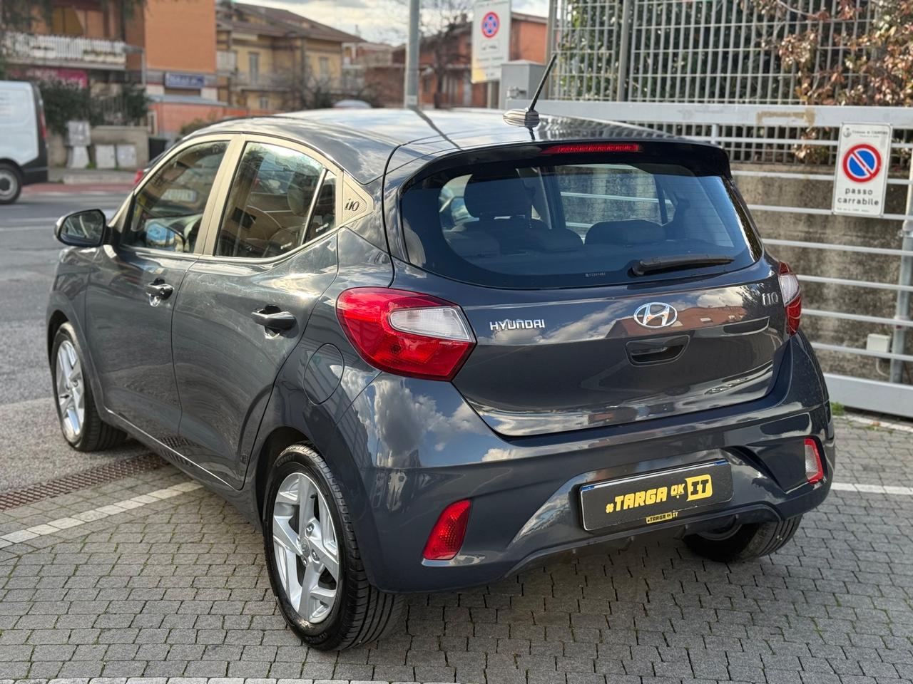 Hyundai i10 1.0 Tech GARANTITA PREZZO REALE