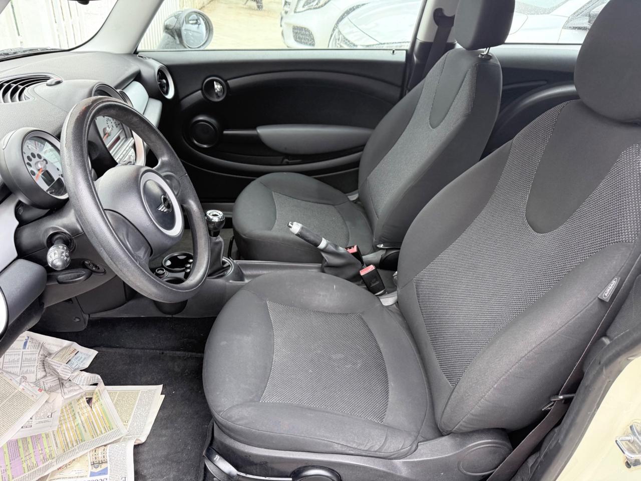 Mini 1.6 16V Cooper D