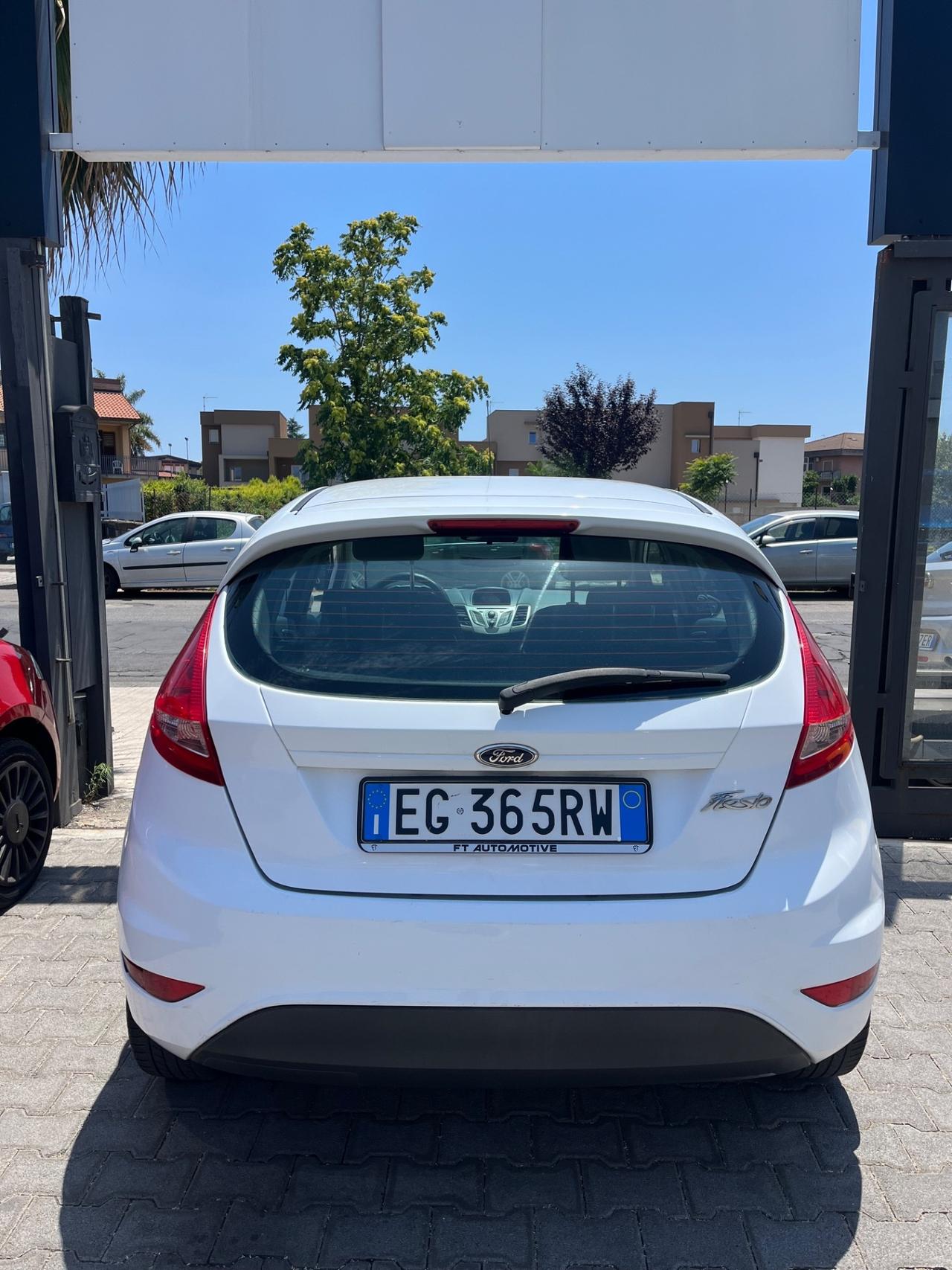 Ford Fiesta 1.2 82 CV 5 porte Titanium