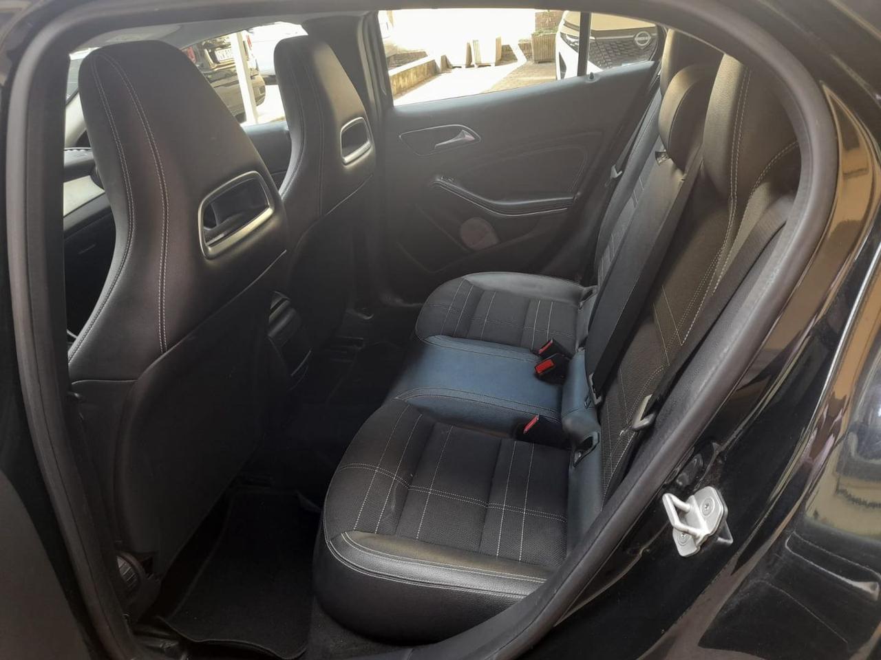 Mercedes-Benz GLA 220 Sport GLA 220 CDI #11074