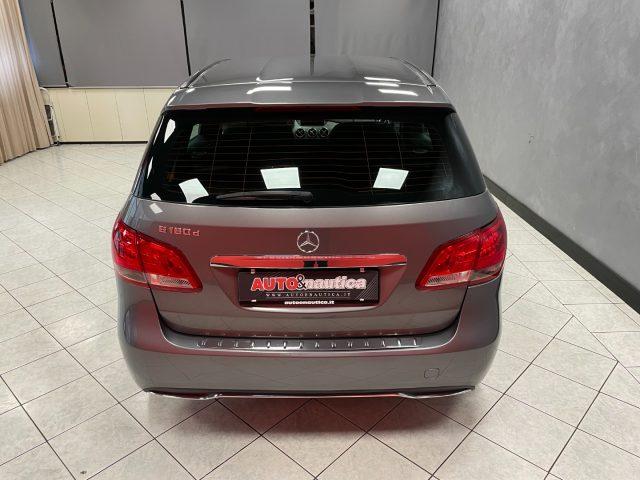 MERCEDES-BENZ B 180 d Automatic Business