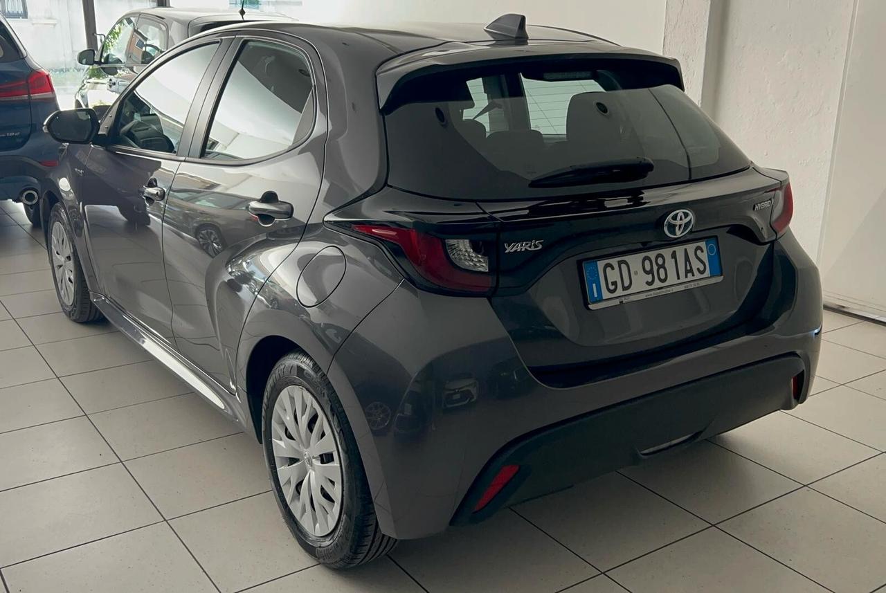 Toyota Yaris 1.5 Hybrid 5 porte Business