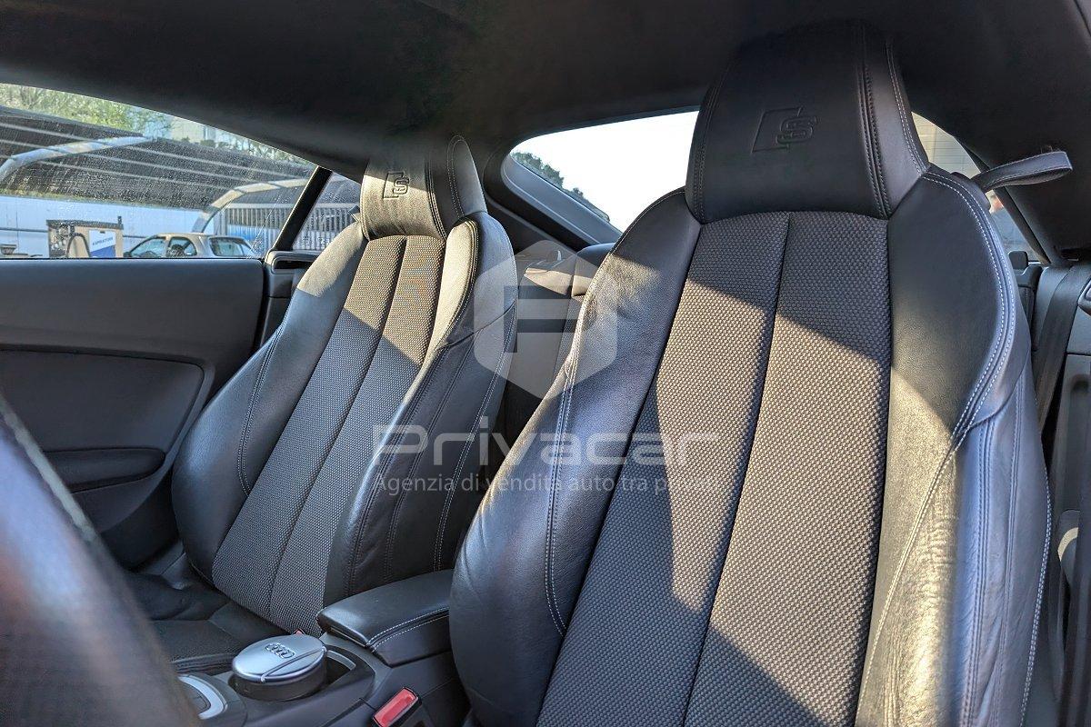 AUDI TT Coupé 2.0 TDI ultra S line