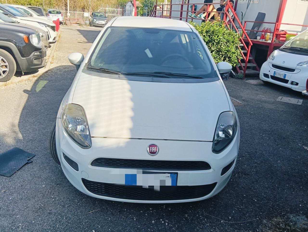 Fiat Punto 1.3 MJT II 75 CV 3/€1500